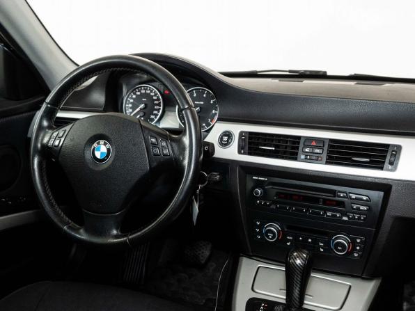 BMW 3 серии V (E90/E91/E92/E93) Рестайлинг с пробегом 2011 года, цена 1 055 000 рублей, 210000 км, седан, Автокод Объявления