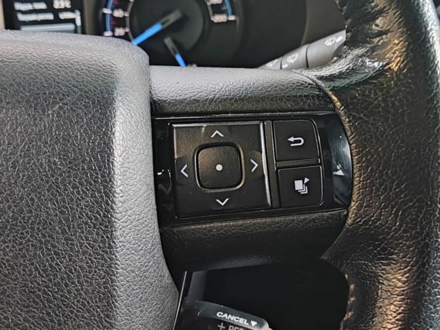 Toyota Hilux VIII Рестайлинг 2 Барнаул  - изображение 26