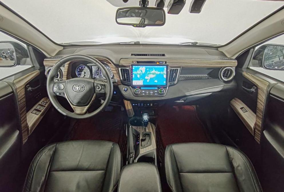 Toyota RAV4 IV (XA40) Рестайлинг Ярославль  - изображение 10