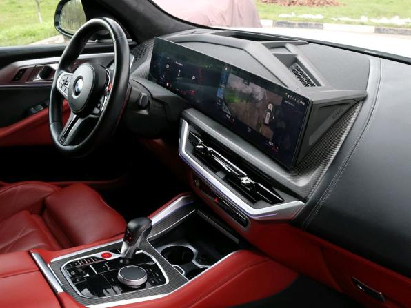 BMW XM с пробегом 2023 года, цена 14 995 000 рублей, 48470 км, внедорожник, Автокод Объявления