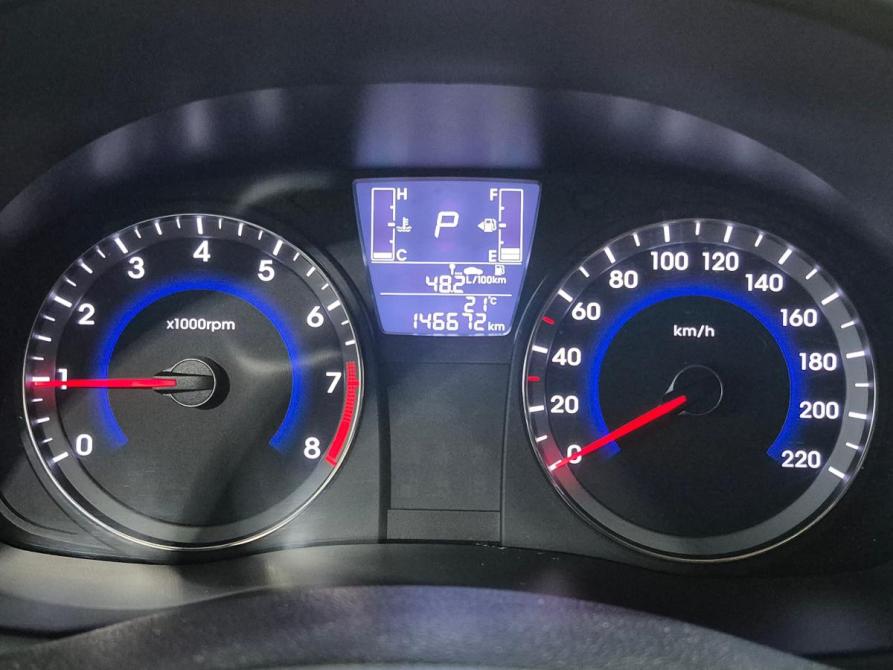 Hyundai Solaris I Рестайлинг Воронеж  - изображение 9