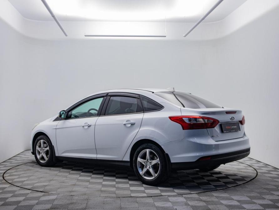 Ford Focus III Москва  - изображение 8