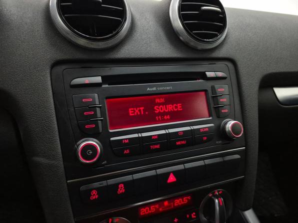 Audi A3 II (8P) Рестайлинг 2 с пробегом 2011 года, цена 850 000 рублей, 285583 км, хэтчбек, Автокод Объявления