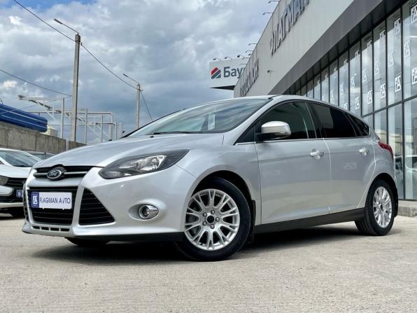 Ford Focus III с пробегом 2012 года, цена 820 000 рублей, 181356 км, хэтчбек, Автокод Объявления