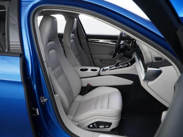 Porsche Panamera II с пробегом 2017 года, цена 7 699 977 рублей, 63002 км, лифтбек, Автокод Объявления