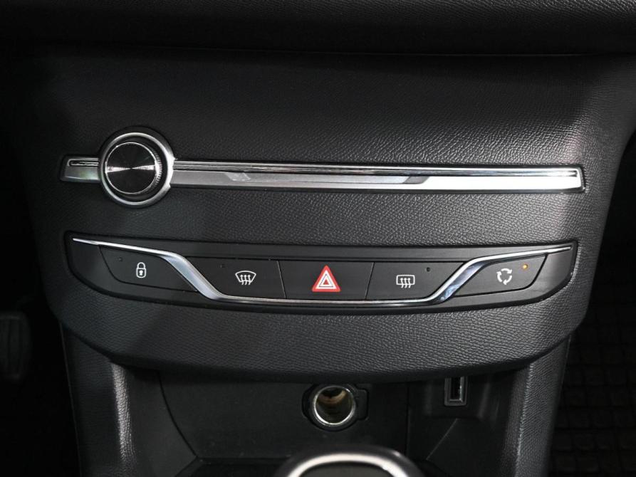 Peugeot 308 II Рестайлинг Ростов-на-Дону  - изображение 15