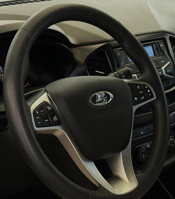 Lada (ВАЗ) Vesta I Москва  - изображение 10
