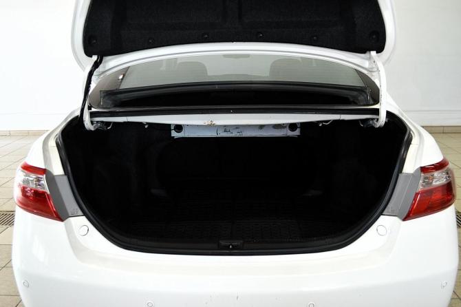 Toyota Camry VI (XV40) Рестайлинг с пробегом 2011 года, цена 1 295 000 рублей, 220000 км, седан, Автокод Объявления