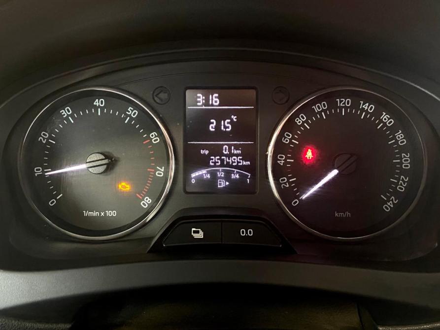 Skoda Rapid I Тольятти  - изображение 17