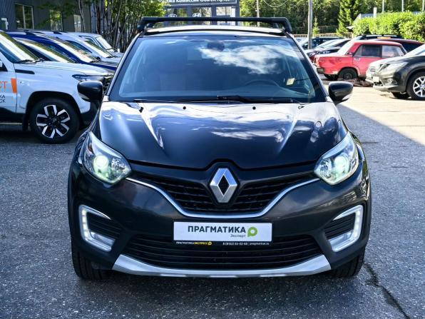 Renault Kaptur I с пробегом 2018 года, цена 1 329 000 рублей, 155000 км, внедорожник, Автокод Объявления