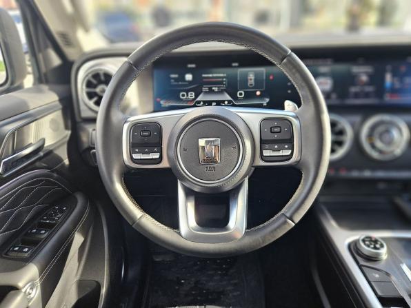 Tank 300 I с пробегом 2024 года, цена 3 350 000 рублей, 29200 км, внедорожник, Автокод Объявления