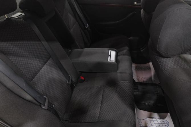 Toyota Avensis II с пробегом 2005 года, цена 749 000 рублей, 275000 км, седан, Автокод Объявления