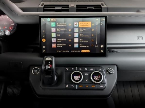 Land Rover Defender II с пробегом 2024 года, цена 11 000 000 рублей, 28585 км, внедорожник, Автокод Объявления