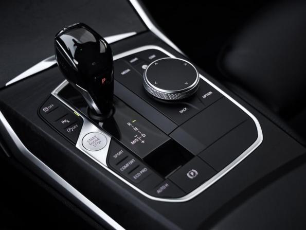 BMW 3 серии VII (G2x) с пробегом 2020 года, цена 3 349 000 рублей, 135977 км, седан, Автокод Объявления
