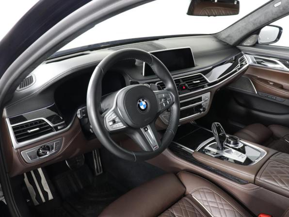 BMW 7 серии VI (G11/G12) Рестайлинг с пробегом 2021 года, цена 9 065 925 рублей, 43121 км, седан, Автокод Объявления