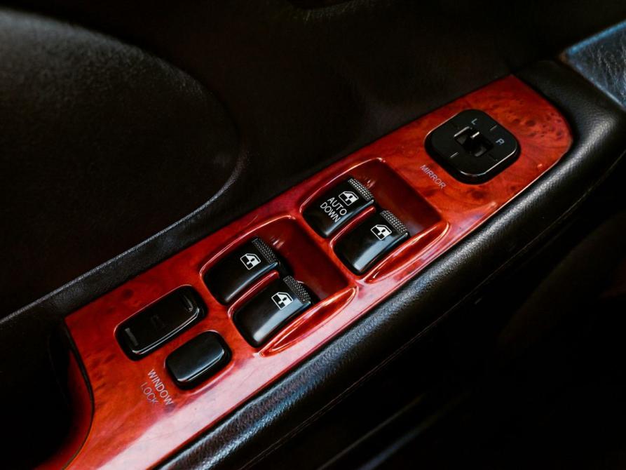 Hyundai Sonata IV (EF) Рестайлинг Екатеринбург  - изображение 12