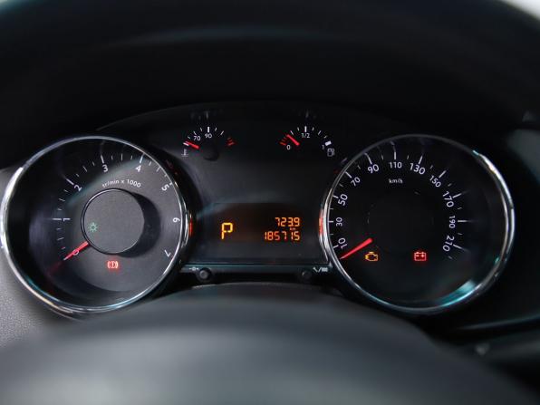 Peugeot 3008 I с пробегом 2012 года, цена 650 000 рублей, 185715 км, внедорожник, Автокод Объявления