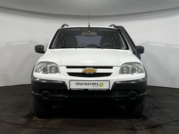 Chevrolet Niva I Рестайлинг с пробегом 2015 года, цена 689 900 рублей, 87116 км, внедорожник, Автокод Объявления