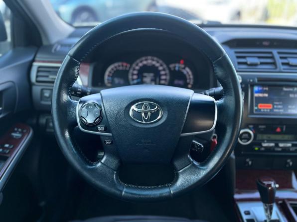 Toyota Camry VII (XV50) с пробегом 2012 года, цена 1 550 000 рублей, 267421 км, седан, Автокод Объявления