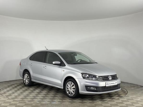 Volkswagen Polo V Рестайлинг с пробегом 2017 года, цена 980 000 рублей, 221967 км, седан, Автокод Объявления
