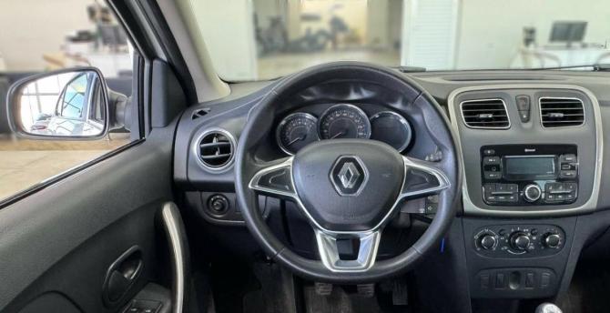 Renault Logan II Рестайлинг с пробегом 2020 года, цена 1 089 000 рублей, 168830 км, седан, Автокод Объявления