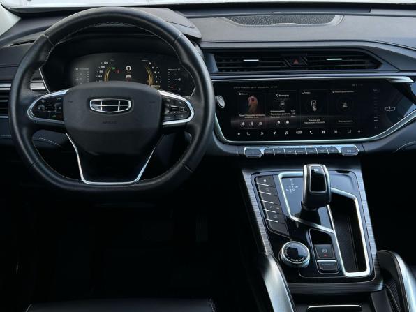 Geely Atlas Pro с пробегом 2021 года, цена 1 800 000 рублей, 69000 км, внедорожник, Автокод Объявления