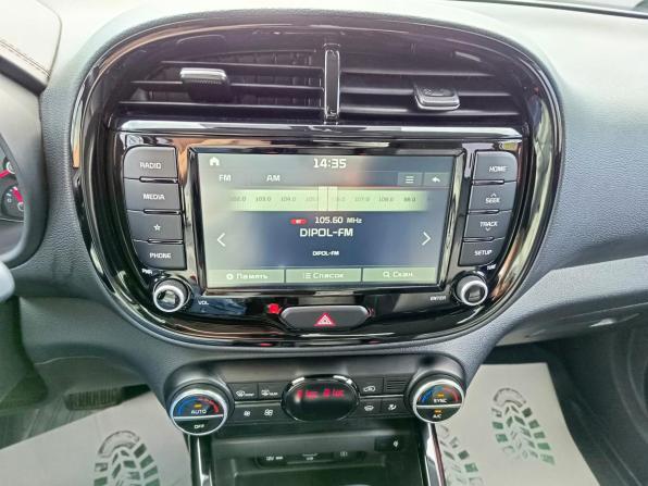 Kia Soul III с пробегом 2021 года, цена 2 199 995 рублей, 47228 км, хэтчбек, Автокод Объявления