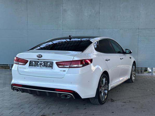 Kia Optima IV с пробегом 2017 года, цена 1 809 000 рублей, 130600 км, седан, Автокод Объявления