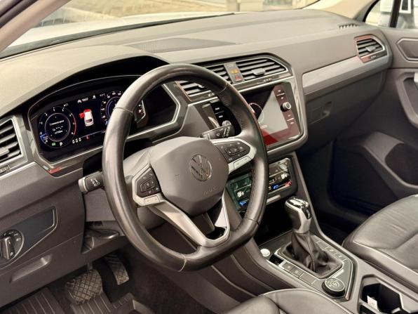 Volkswagen Tiguan II Рестайлинг с пробегом 2021 года, цена 3 178 000 рублей, 114287 км, внедорожник, Автокод Объявления
