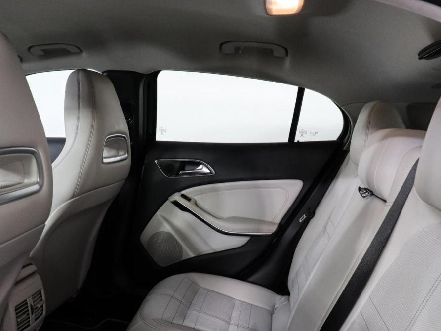 Mercedes-Benz GLA I (X156) Химки  - изображение 13