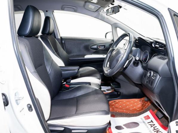 Toyota Wish II Рестайлинг с пробегом 2014 года, цена 1 480 000 рублей, 170000 км, минивэн, Автокод Объявления