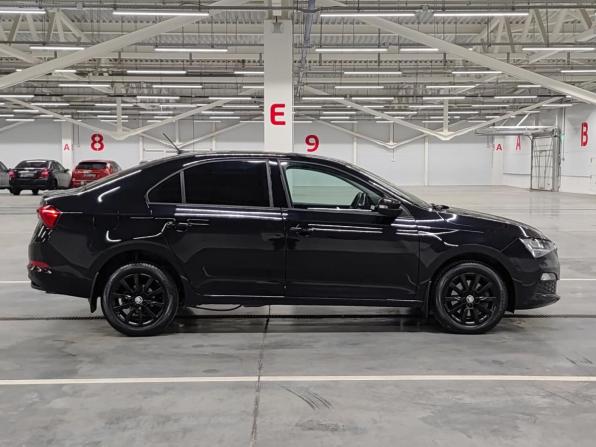 Skoda Rapid II с пробегом 2021 года, цена 1 649 000 рублей, 57301 км, лифтбек, Автокод Объявления