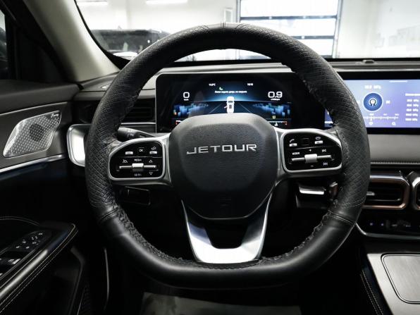 JETOUR X70+ I Рестайлинг с пробегом 2023 года, цена 1 947 600 рублей, 59043 км, внедорожник, Автокод Объявления