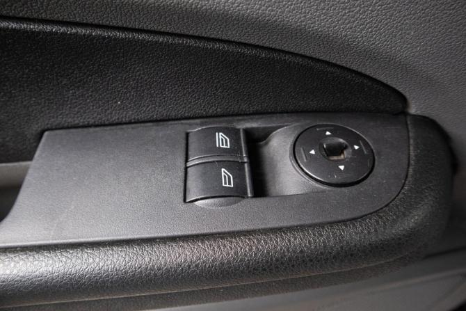 Ford Focus II Рестайлинг с пробегом 2008 года, цена 529 000 рублей, 216048 км, седан, Автокод Объявления