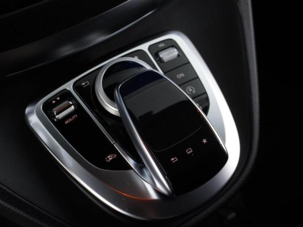 Mercedes-Benz V-Класс III (W447) с пробегом 2016 года, цена 8 299 005 рублей, 102200 км, минивэн, Автокод Объявления