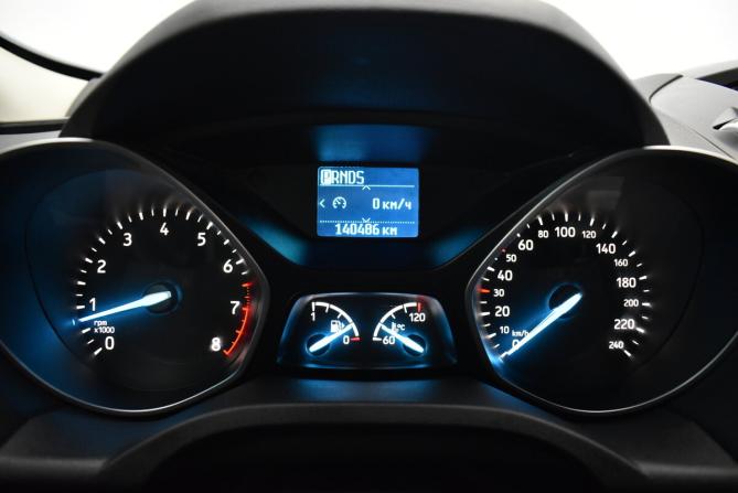 Ford Kuga II Рестайлинг с пробегом 2018 года, цена 1 675 000 рублей, 140486 км, внедорожник, Автокод Объявления