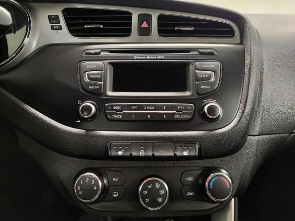 Kia Ceed II с пробегом 2013 года, цена 836 000 рублей, 177657 км, хэтчбек, Автокод Объявления