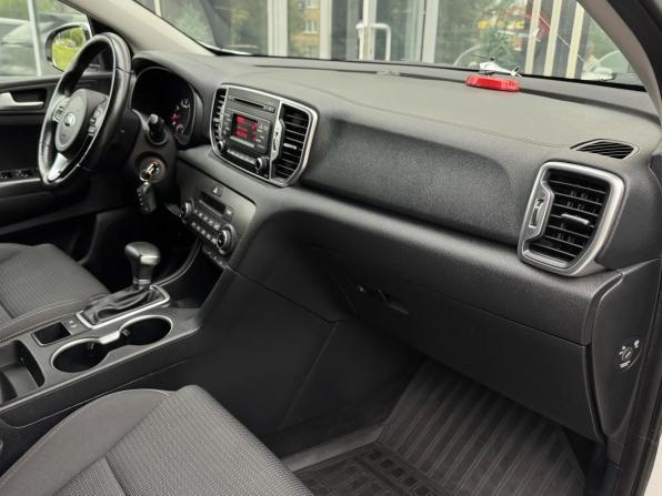 Kia Sportage IV Рестайлинг с пробегом 2018 года, цена 1 950 000 рублей, 147481 км, внедорожник, Автокод Объявления