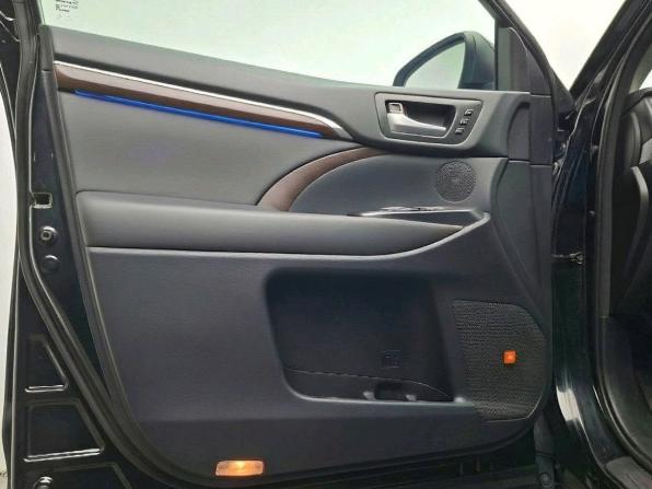Toyota Highlander III (XU50) с пробегом 2014 года, цена 2 549 000 рублей, 170881 км, внедорожник, Автокод Объявления