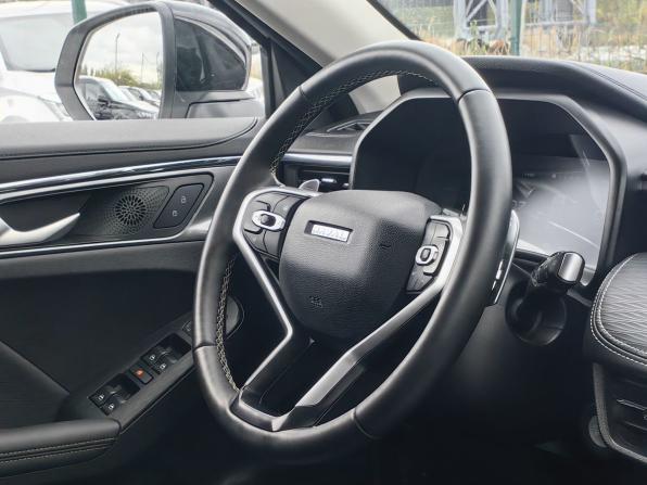 Haval Jolion I Рестайлинг с пробегом 2025 года, цена 2 299 000 рублей, 29000 км, внедорожник, Автокод Объявления