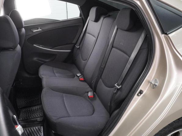 Hyundai Solaris I с пробегом 2014 года, цена 954 000 рублей, 184474 км, седан, Автокод Объявления