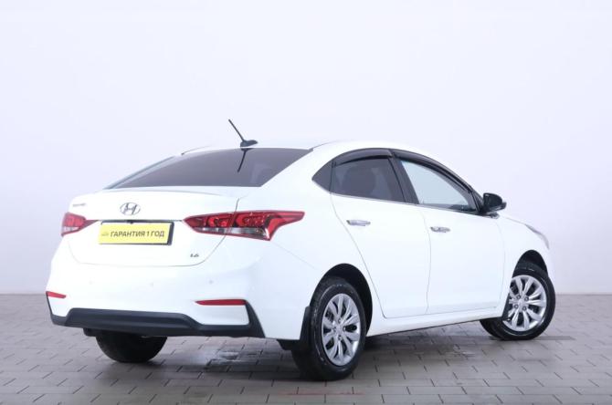 Hyundai Solaris II с пробегом 2019 года, цена 1 449 000 рублей, 128000 км, седан, Автокод Объявления
