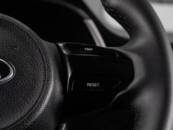 Kia Rio IV Рестайлинг с пробегом 2021 года, цена 1 379 000 рублей, 160329 км, седан, Автокод Объявления