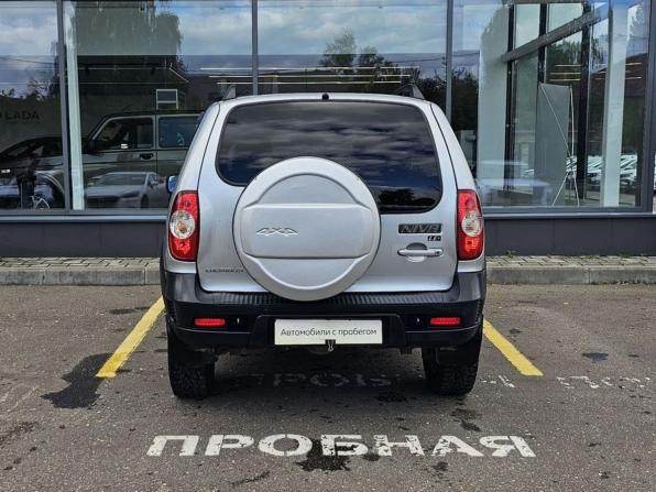 Chevrolet Niva I Рестайлинг с пробегом 2017 года, цена 650 000 рублей, 91641 км, внедорожник, Автокод Объявления