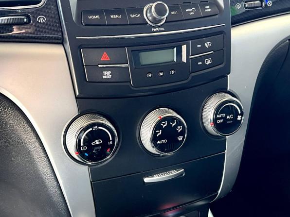 SsangYong Korando III с пробегом 2013 года, цена 1 300 000 рублей, 164060 км, внедорожник, Автокод Объявления