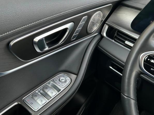 Chery Tiggo 8 Pro Max I Рестайлинг с пробегом 2024 года, цена 2 547 800 рублей, 33603 км, внедорожник, Автокод Объявления