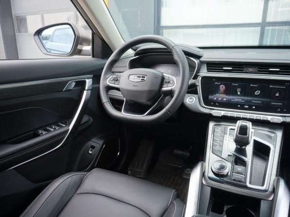 Geely Atlas Pro с пробегом 2023 года, цена 2 276 000 рублей, 19420 км, внедорожник, Автокод Объявления