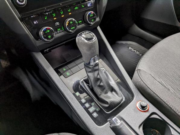 Skoda Octavia III (A7) Рестайлинг с пробегом 2019 года, цена 2 150 000 рублей, 82000 км, лифтбек, Автокод Объявления