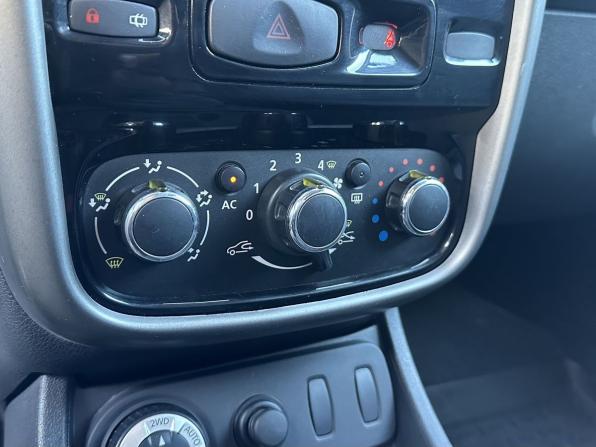 Renault Duster I с пробегом 2015 года, цена 1 129 000 рублей, 134275 км, внедорожник, Автокод Объявления