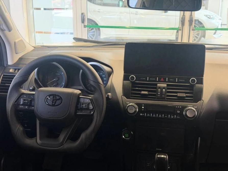 Toyota Land Cruiser Prado 150 Series Рестайлинг 1 Челябинск  - изображение 12